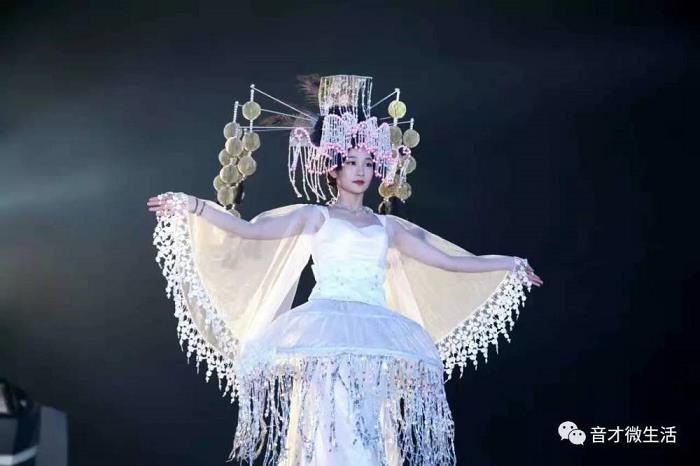 同乐城登录网址_问鼎娱乐官网官方网址。